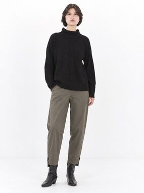 MATTHILDUR Pima Cotton Ankle Pants Olive Gray Zip Hem Size 2 / US M